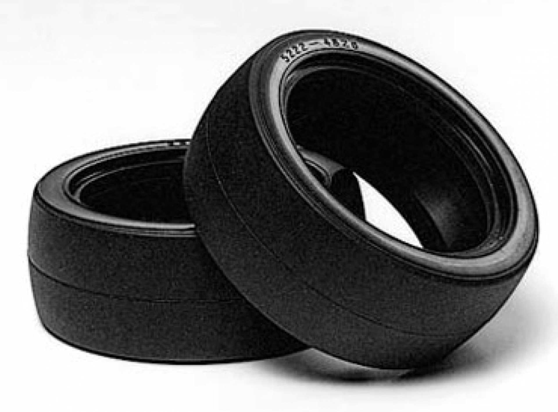 TAMIYA 1/10th scale tires (2) slick 26mm (kit)