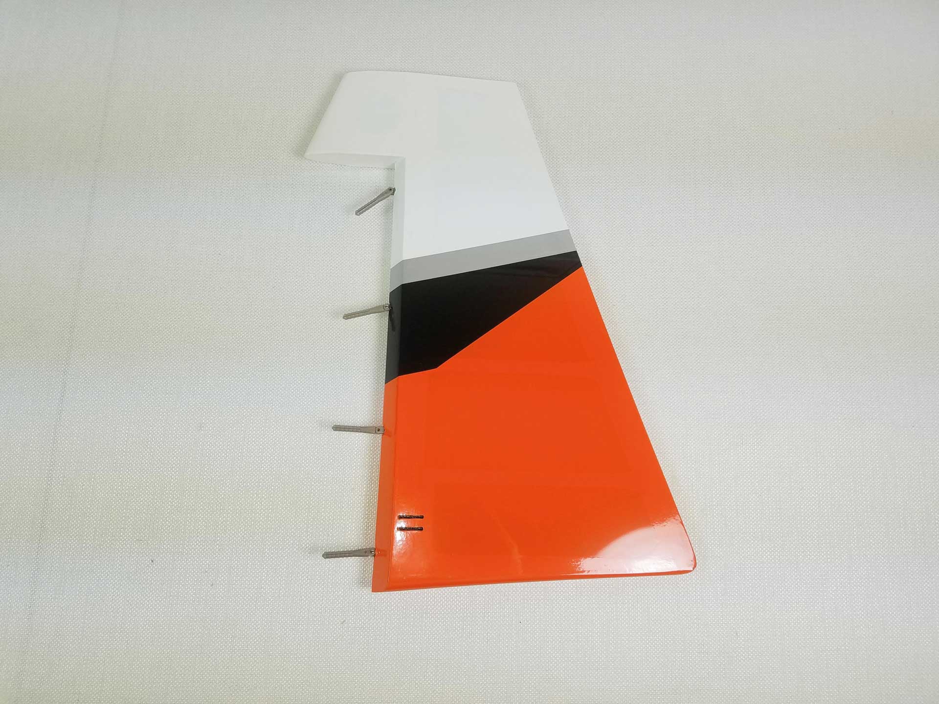 3D HOBBY SHOP SIDE RUDDER EDGE 540 52" ORANGE / WHITE / BLACK