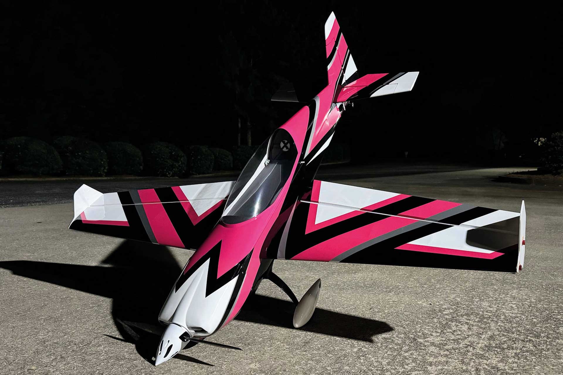 EXTREMEFLIGHT-RC EXTRA NG 67" Pink/Weiss RXR ( empfängerfertig )