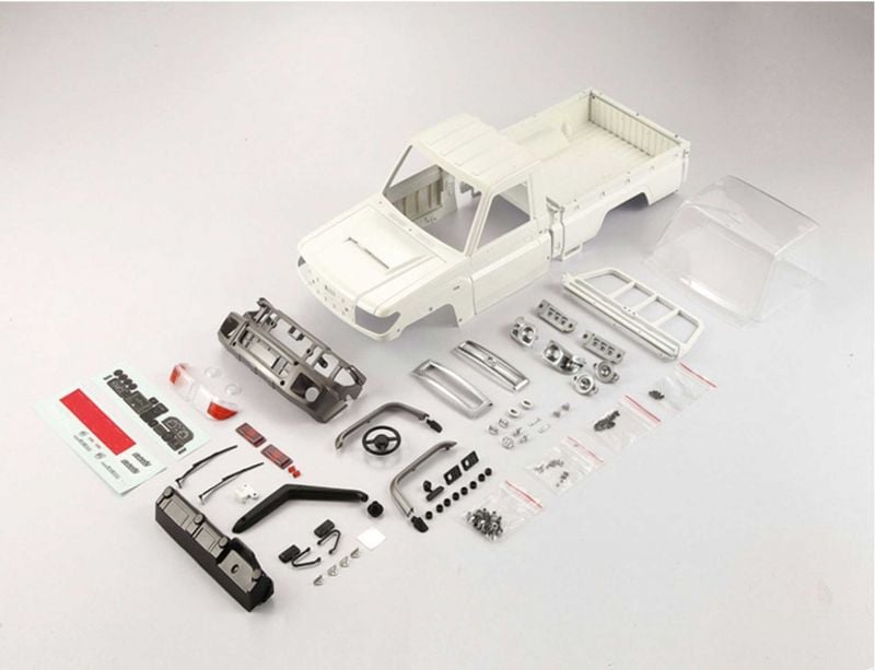 KILLER BODY TOYOTA LAND CRUISER 70 ABS-PLASTIC KIT 1/10